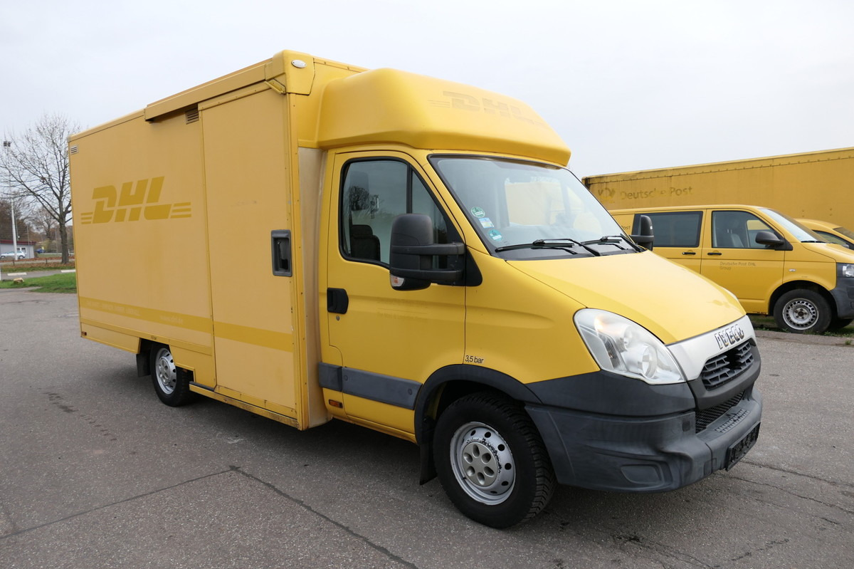 IVECO Daily 35 S11 C30C AUTOMATIK KAMERA MAXI Regale L - Box van: picture 2 IVECO Daily 35 S11 C30C AUTOMATIK KAMERA MAXI Regale L - Box van: picture 2