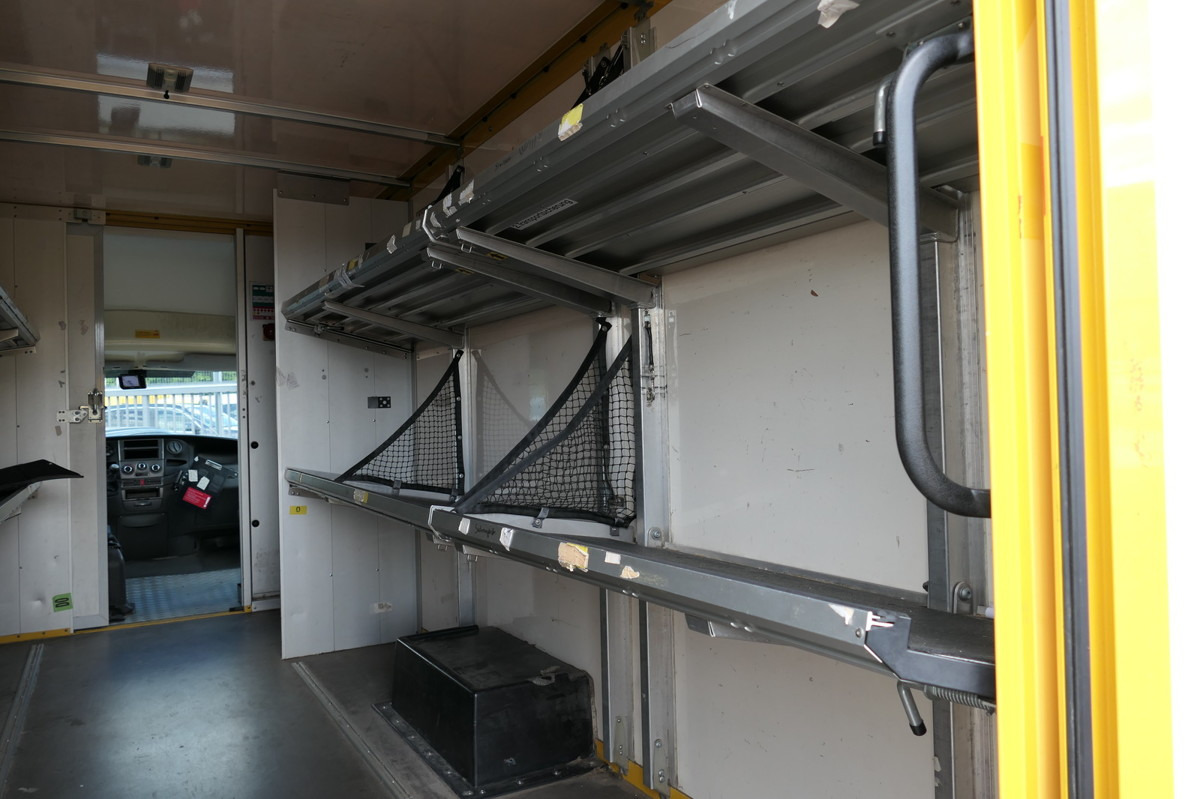 Box van IVECO Daily 35 S11 C30C AUTOMATIK KAMERA MAXI Regale L: picture 8