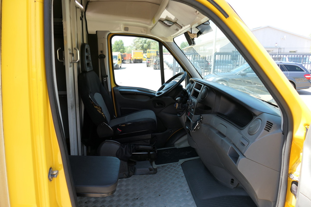 IVECO Daily 35 S11 C30C AUTOMATIK KAMERA MAXI Regale L - Box van: picture 5 IVECO Daily 35 S11 C30C AUTOMATIK KAMERA MAXI Regale L - Box van: picture 5