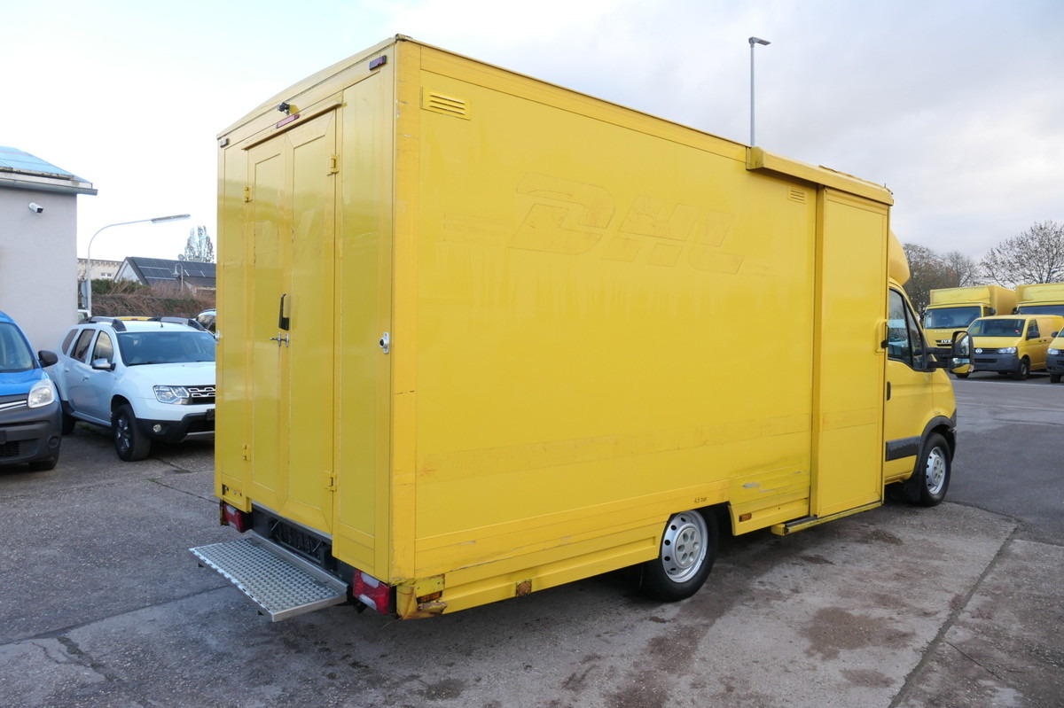 IVECO Daily 35 S11 C30C AUTOMATIK KAMERA Regale LUFT D - Box van: picture 3 IVECO Daily 35 S11 C30C AUTOMATIK KAMERA Regale LUFT D - Box van: picture 3