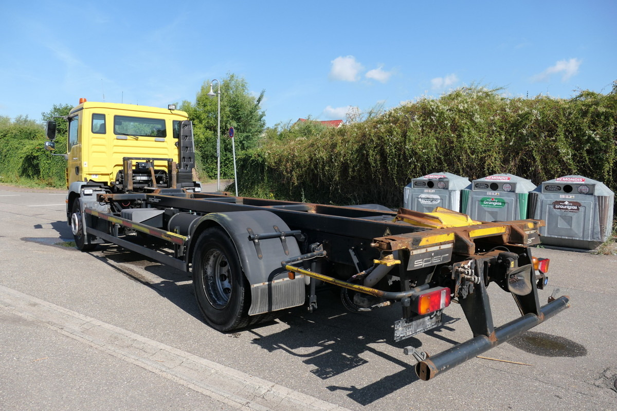 MAN TGM 18.290 LLLC Umsetzfahrzeug KLIMA AHK - Container transporter/ Swap body truck: picture 5 MAN TGM 18.290 LLLC Umsetzfahrzeug KLIMA AHK - Container transporter/ Swap body truck: picture 5