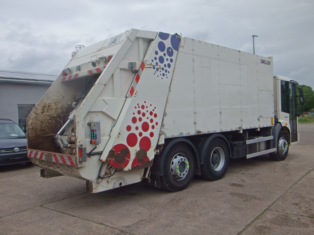 MERCEDES-BENZ 2629 Econic Zöller Medium XXL Pressplattenaufbau - Garbage truck: picture 4 MERCEDES-BENZ 2629 Econic Zöller Medium XXL Pressplattenaufbau - Garbage truck: picture 4