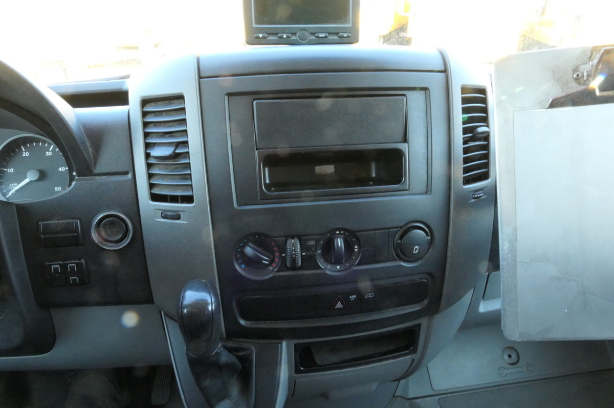 Box van MERCEDES-BENZ SPRINTER 310 CDI MAXI EURO-5 KOFFER REGALE KAMER: picture 11
