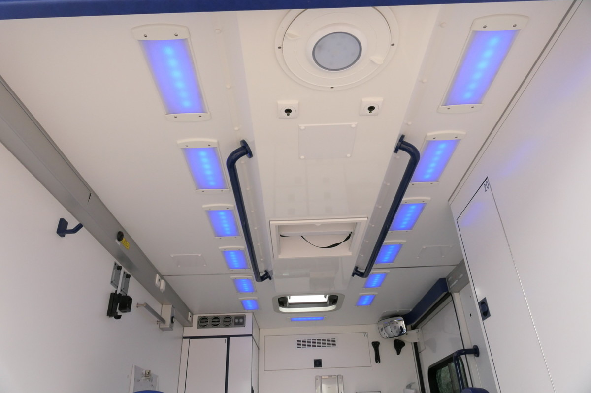 Ambulance MERCEDES-BENZ Sprinter 519 CDI Klima Krankenwagen: picture 6