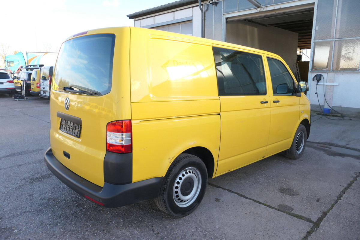 VW T5 Transporter 2.0 TDI EURO-5 CoC PARKTRONIK - Small van: picture 4 VW T5 Transporter 2.0 TDI EURO-5 CoC PARKTRONIK - Small van: picture 4