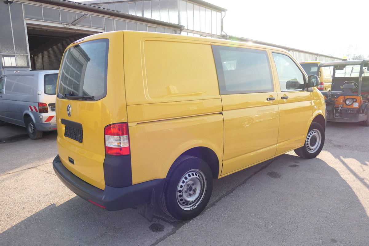 VW T5 Transporter 2.0 TDI EURO-5 PARKTRONIK CoC - Small van: picture 4 VW T5 Transporter 2.0 TDI EURO-5 PARKTRONIK CoC - Small van: picture 4
