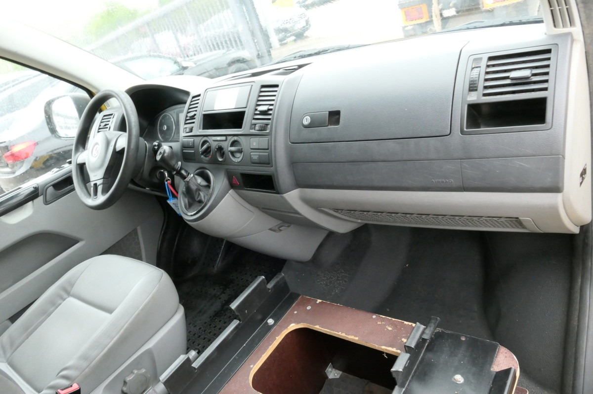 VW T5 Transporter 2.0 TDI PARKTRONIK EURO-5 2xSCHIE on lease VW T5 Transporter 2.0 TDI PARKTRONIK EURO-5 2xSCHIE: picture 6