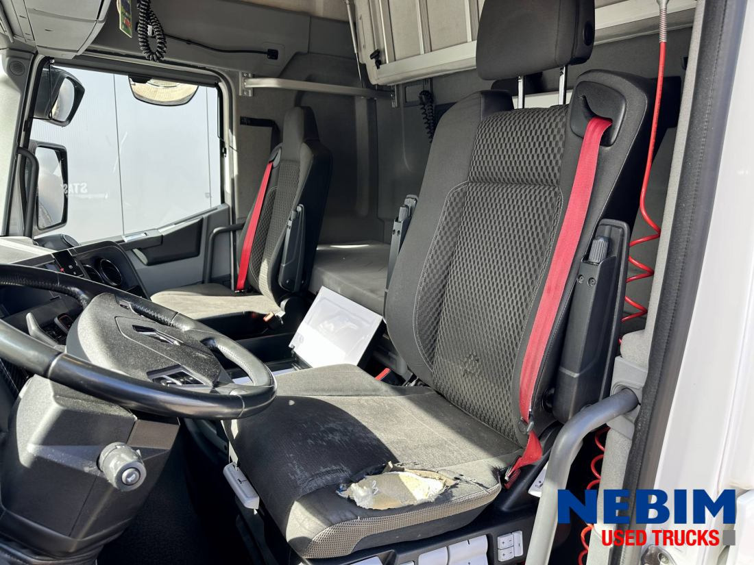 Renault T HIGH 480 Parking Airco - Tractor unit: picture 3 Renault T HIGH 480 Parking Airco - Tractor unit: picture 3