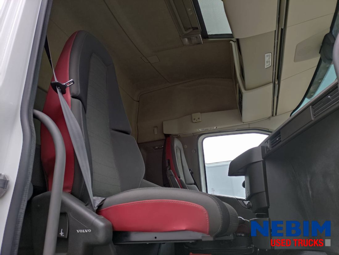 Tractor unit Volvo FH 460 4X2 - Globetrotter: picture 7