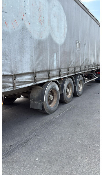 Fruehauf  - Curtainsider semi-trailer: picture 3 Fruehauf  - Curtainsider semi-trailer: picture 3