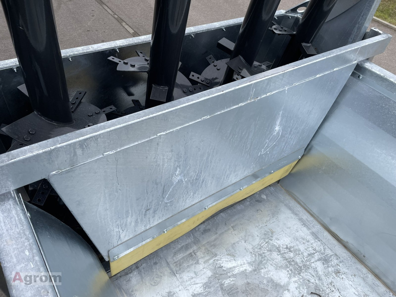 New Manure spreader Fliegl ADS 60: picture 12 New Manure spreader Fliegl ADS 60: picture 12