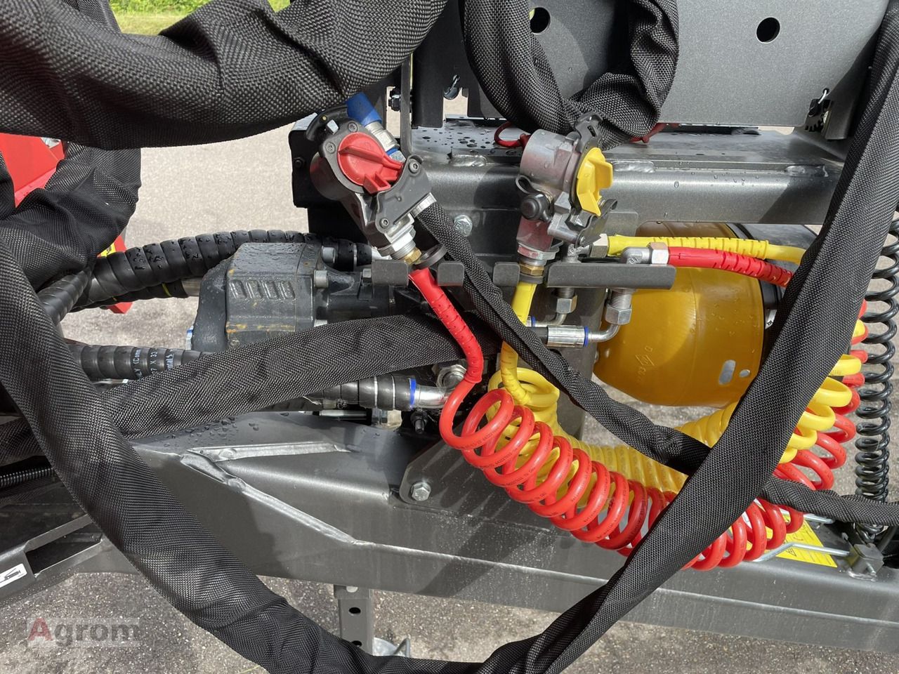 New Forestry trailer Krpan GP 15 D + Kran 8,6 K: picture 8 New Forestry trailer Krpan GP 15 D + Kran 8,6 K: picture 8