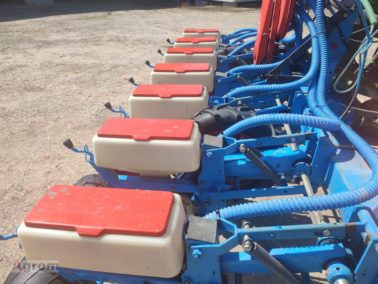 Precision sowing machine Monosem PNU: picture 10 Precision sowing machine Monosem PNU: picture 10