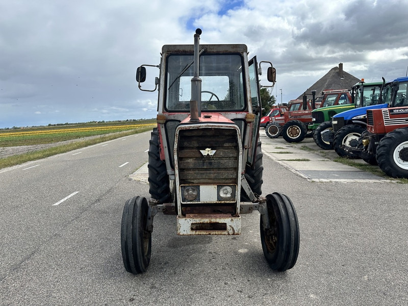 Massey Ferguson 575 - Farm tractor: picture 2 Massey Ferguson 575 - Farm tractor: picture 2