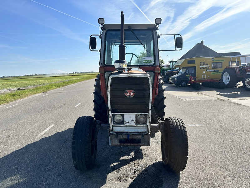 Massey Ferguson 590 - Farm tractor: picture 2 Massey Ferguson 590 - Farm tractor: picture 2