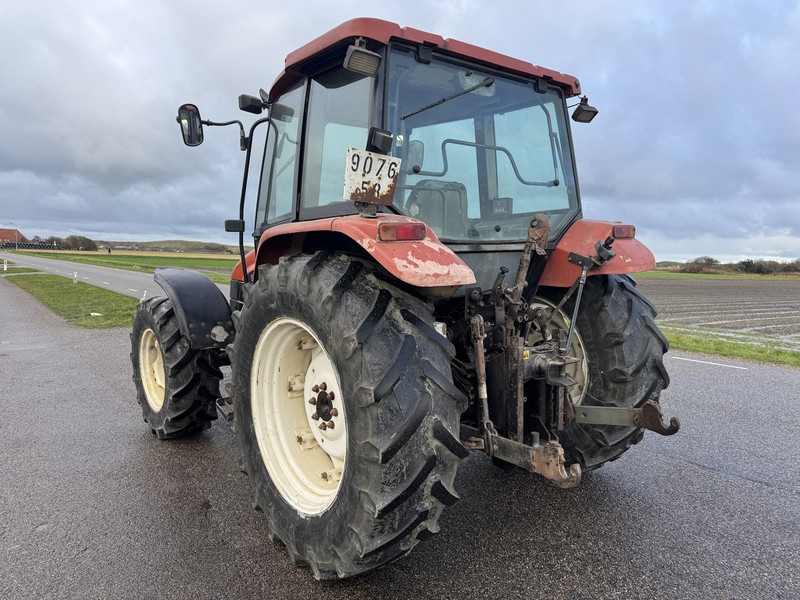 Farm tractor New Holland L95: picture 9