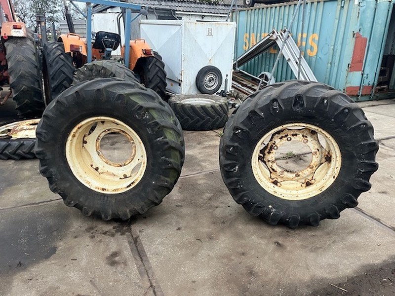 Trelleborg 480.65 R24 TM 800 - Tire: picture 3 Trelleborg 480.65 R24 TM 800 - Tire: picture 3