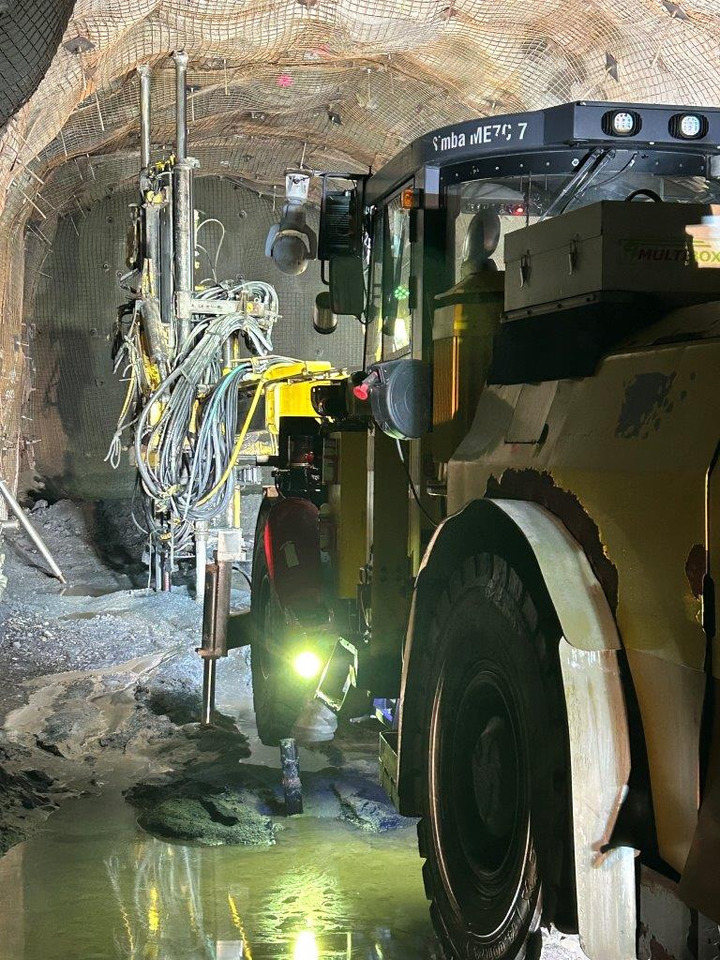 Atlas Copco (Epiroc) Simba ME7C - Directional boring machine: picture 3 Atlas Copco (Epiroc) Simba ME7C - Directional boring machine: picture 3