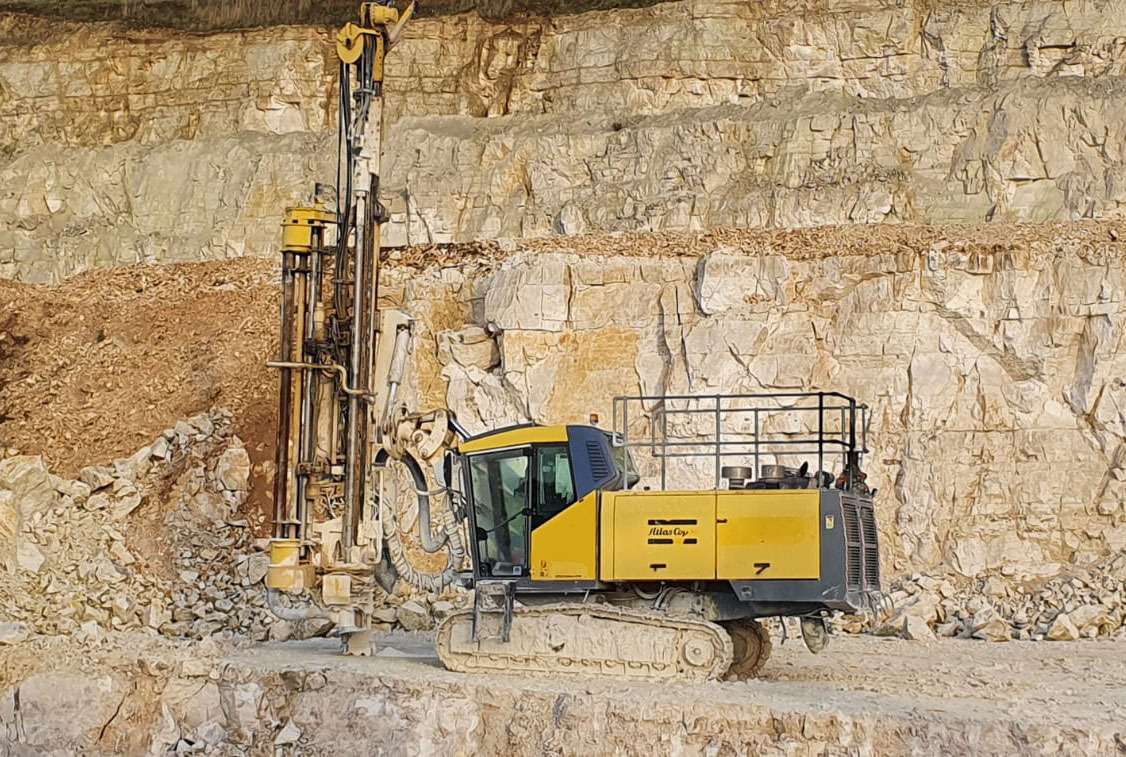 Atlas Copco ROC F6-44 - Drilling rig: picture 4 Atlas Copco ROC F6-44 - Drilling rig: picture 4