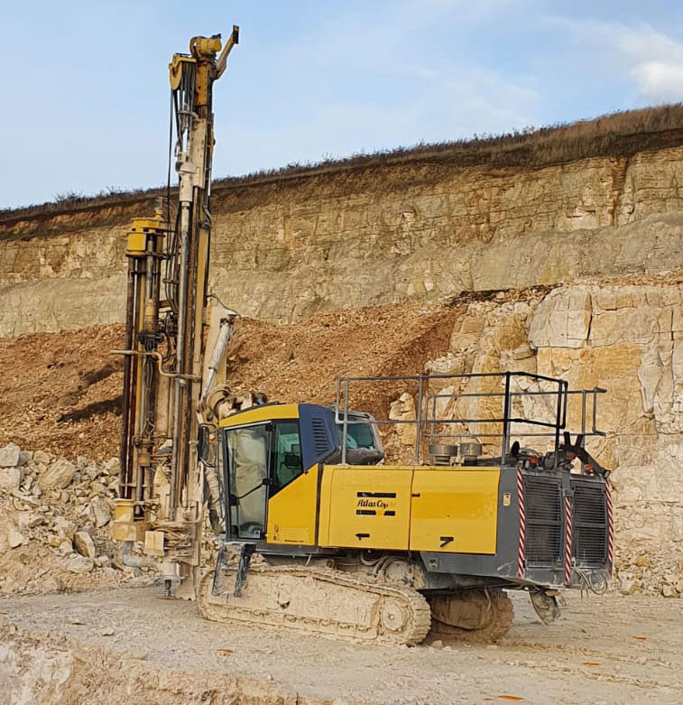 Atlas Copco ROC F6-44 - Drilling rig: picture 2 Atlas Copco ROC F6-44 - Drilling rig: picture 2