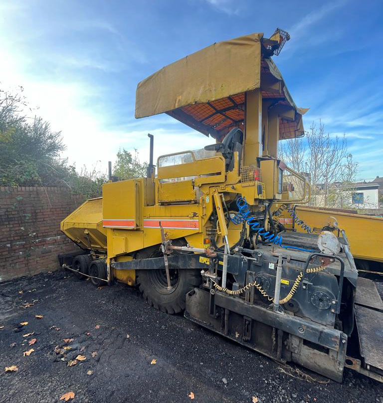 Caterpillar AP600 - Asphalt paver: picture 3 Caterpillar AP600 - Asphalt paver: picture 3