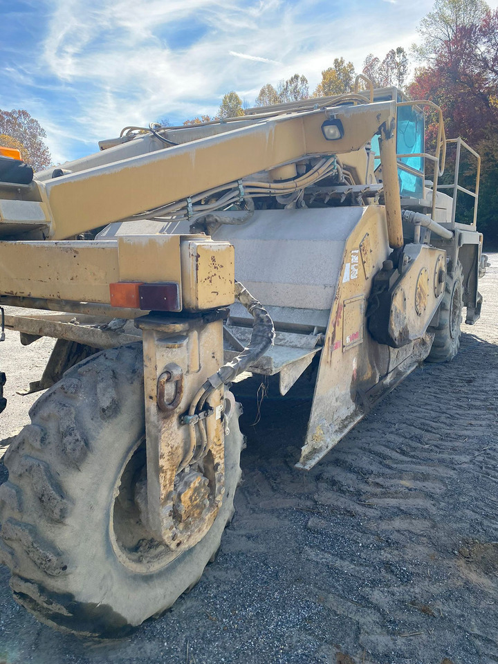 Caterpillar RM350 - Soil stabilizer: picture 3 Caterpillar RM350 - Soil stabilizer: picture 3