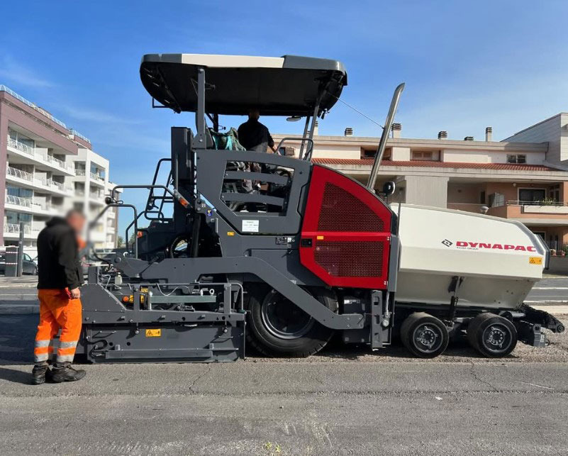 Dynapac SD2500WS - Asphalt paver: picture 1 Dynapac SD2500WS - Asphalt paver: picture 1