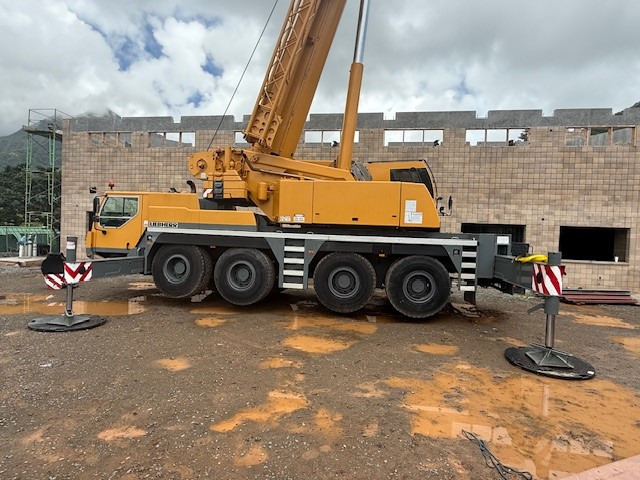 Liebherr LTM 1100-4.1 - Mobile crane: picture 3 Liebherr LTM 1100-4.1 - Mobile crane: picture 3