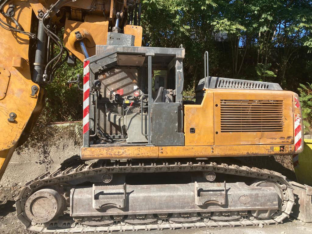 Liebherr R 944 C - Mining machinery: picture 3 Liebherr R 944 C - Mining machinery: picture 3