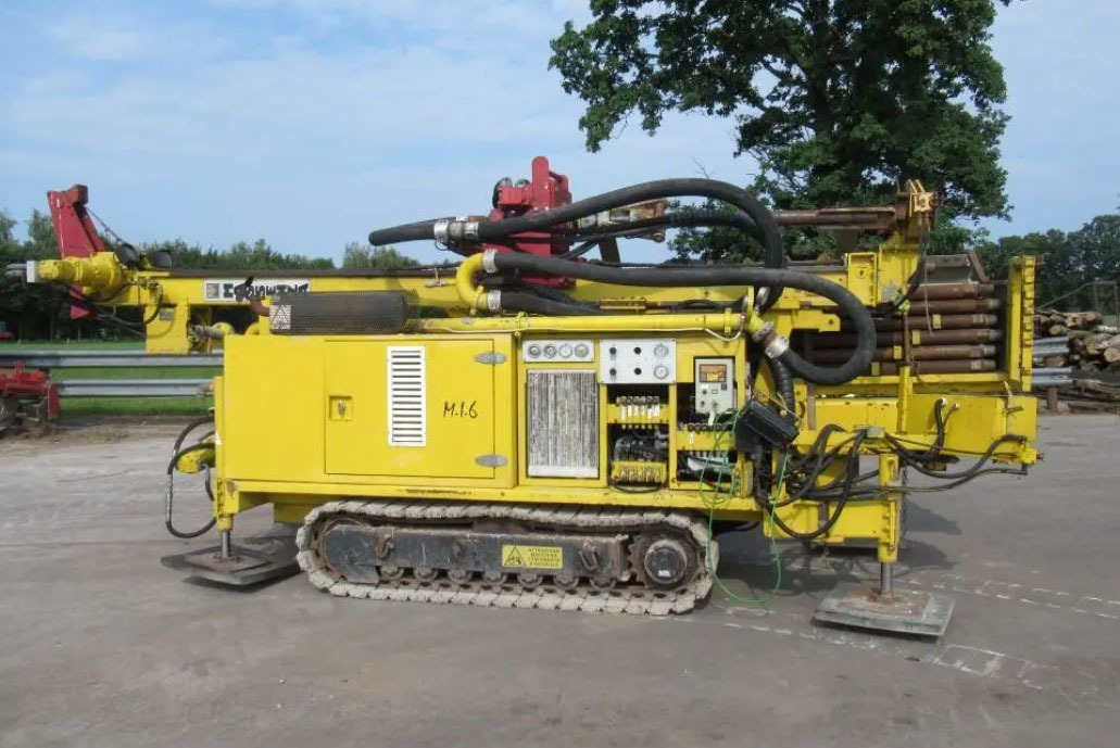 Massenza MI6 - Drilling rig: picture 2 Massenza MI6 - Drilling rig: picture 2