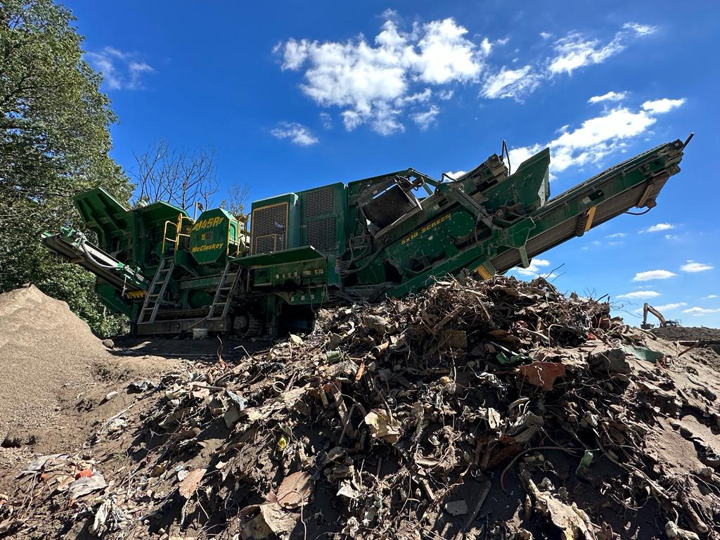McCloskey J45R - Jaw crusher: picture 1 McCloskey J45R - Jaw crusher: picture 1