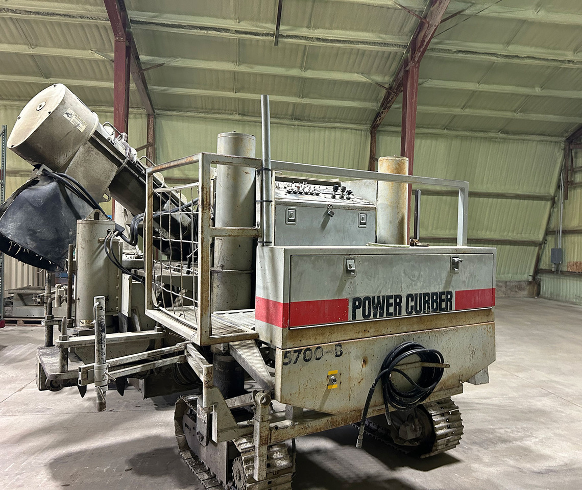 Power Curber 5700B - Asphalt paver: picture 4 Power Curber 5700B - Asphalt paver: picture 4
