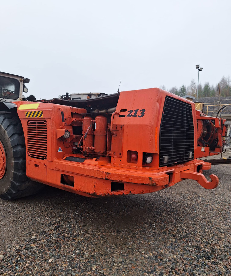 Sandvik LH517 - Mining machinery: picture 5 Sandvik LH517 - Mining machinery: picture 5