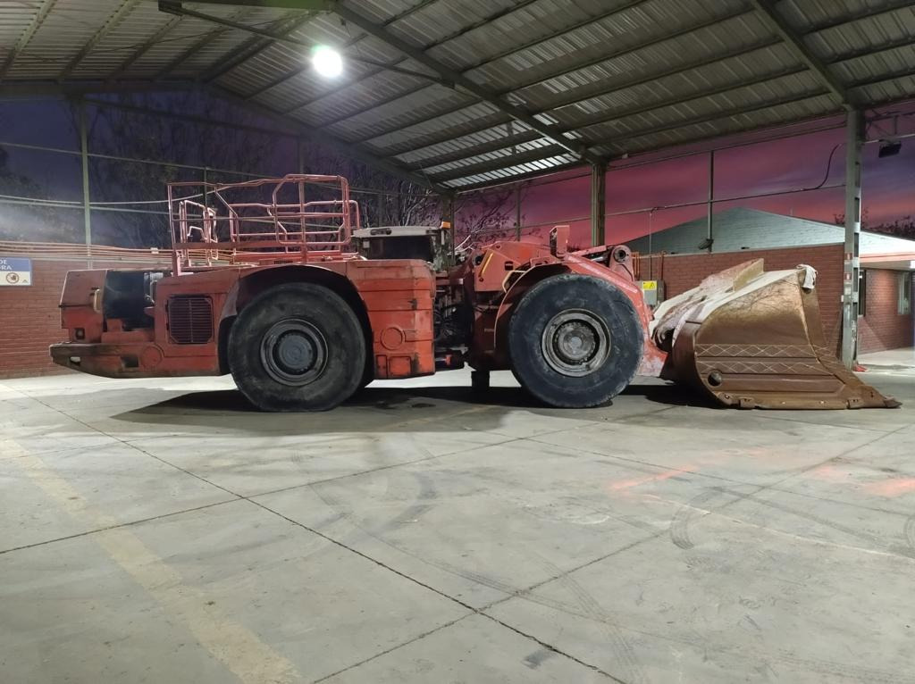 Sandvik LH517 - Mining machinery: picture 3 Sandvik LH517 - Mining machinery: picture 3