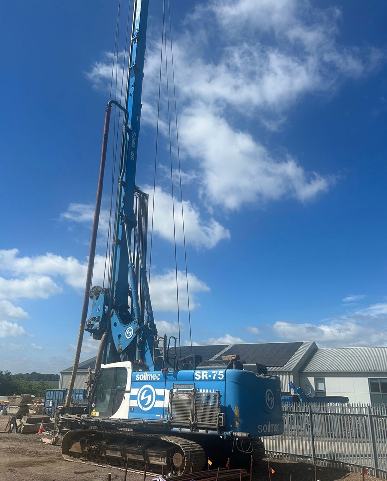 Soilmec SR-75 - Pile driver: picture 4 Soilmec SR-75 - Pile driver: picture 4