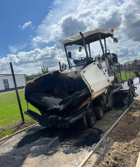 Vogele Super 1303-3i - Asphalt paver: picture 2 Vogele Super 1303-3i - Asphalt paver: picture 2