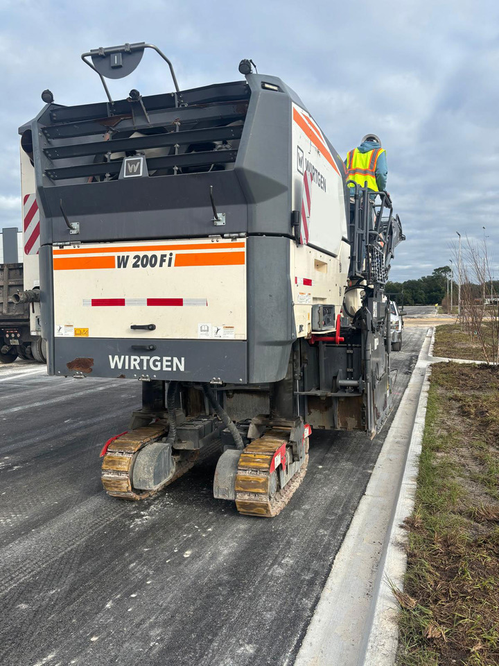 Wirtgen W 200 Fi - Cold planer: picture 4 Wirtgen W 200 Fi - Cold planer: picture 4