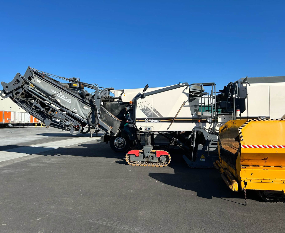 Wirtgen W 200 I - Cold planer: picture 3 Wirtgen W 200 I - Cold planer: picture 3