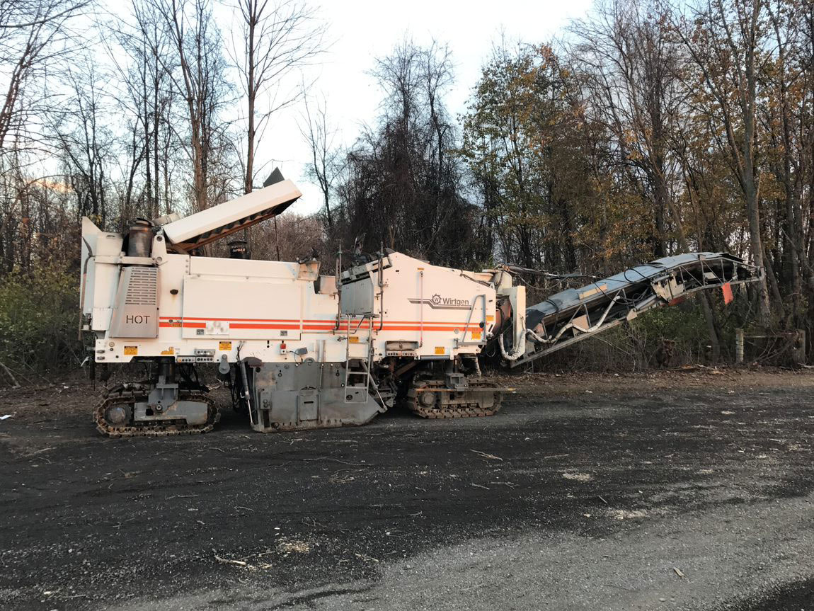 Wirtgen W2000 - Cold planer: picture 1 Wirtgen W2000 - Cold planer: picture 1