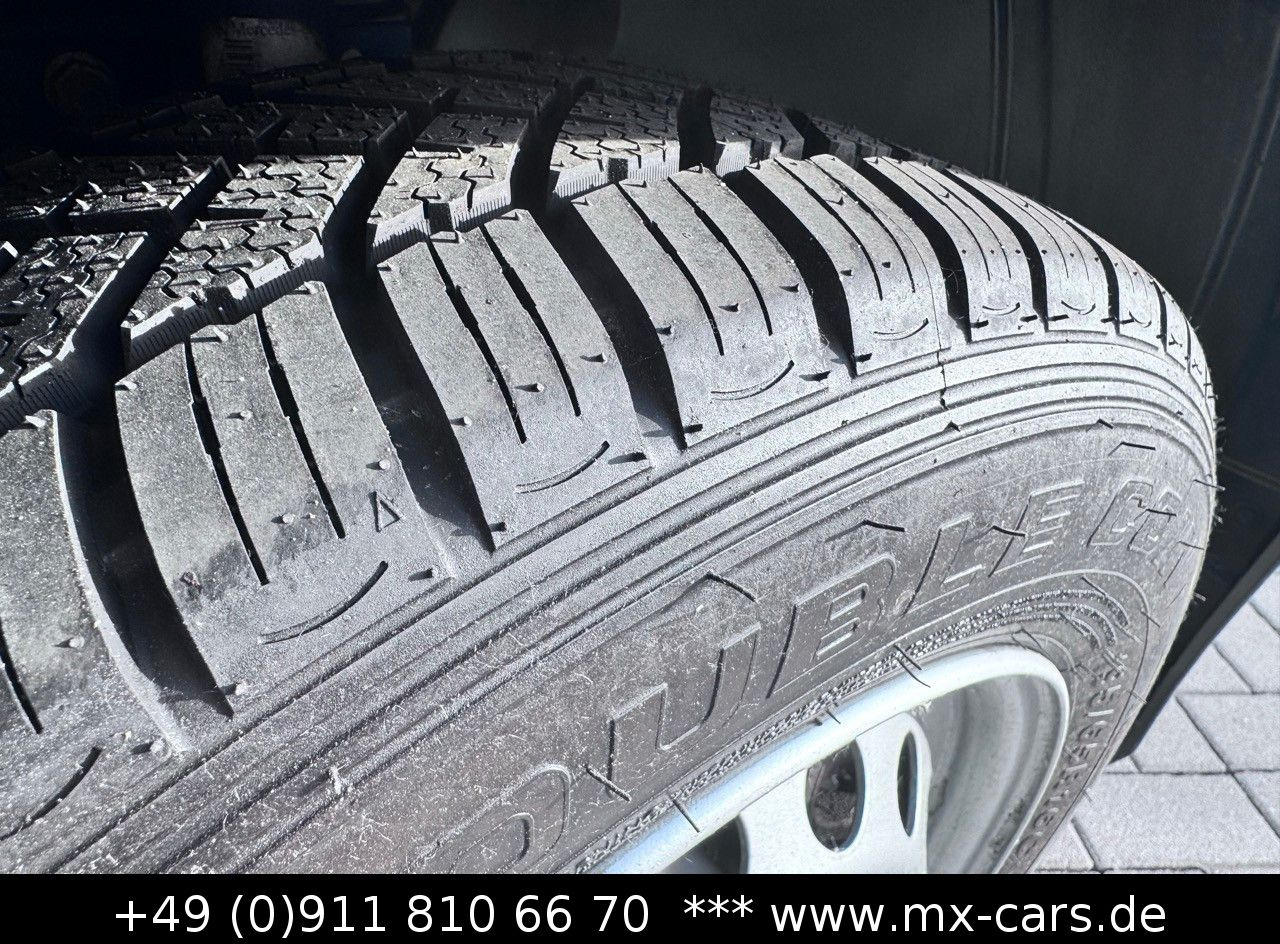 Passenger van Mercedes-Benz Vito 110 CDi Tourer extralang 9 Sitze Bus Klima: picture 21