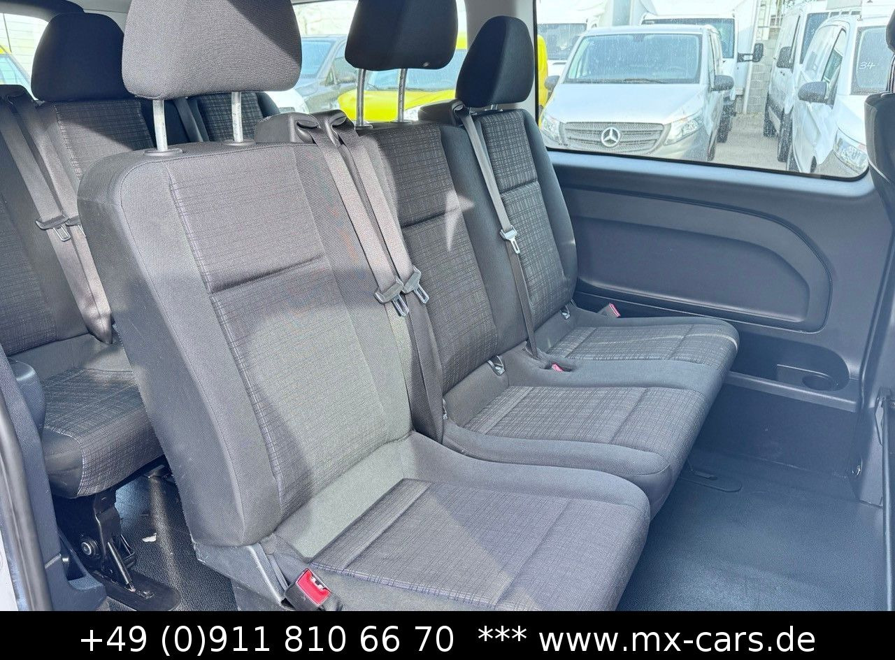 Passenger van Mercedes-Benz Vito 110 CDi Tourer extralang 9 Sitze Bus Klima: picture 16