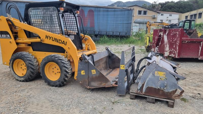 Hyundai HSL650-7A - Skid steer loader: picture 2 Hyundai HSL650-7A - Skid steer loader: picture 2