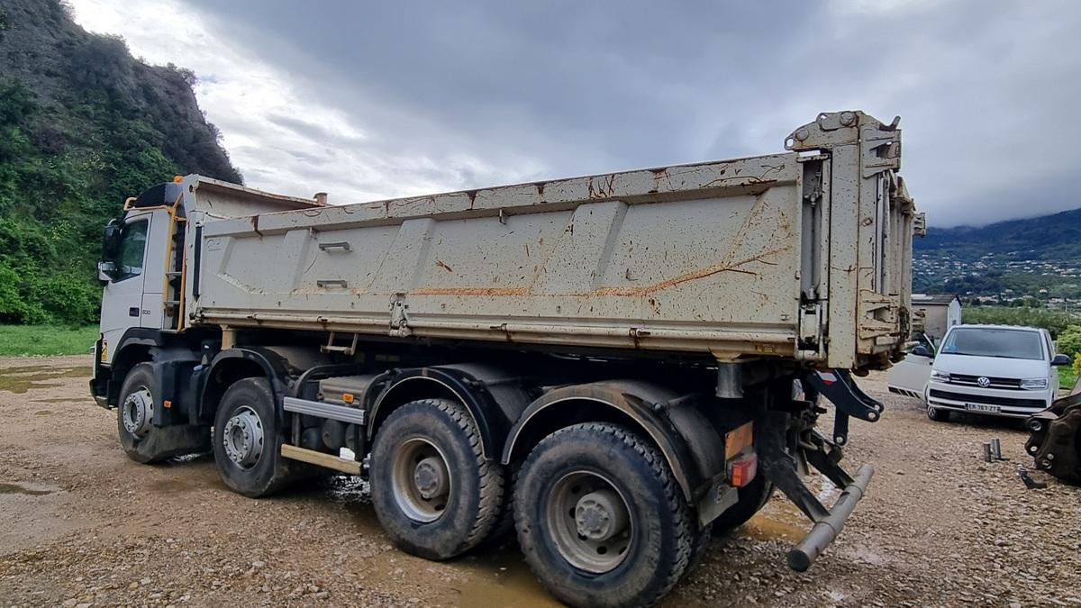 Volvo tri benne - Tipper: picture 3 Volvo tri benne - Tipper: picture 3