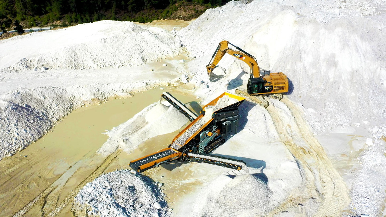 FABO Mobile crusher - Mobile crusher: picture 5 FABO Mobile crusher - Mobile crusher: picture 5