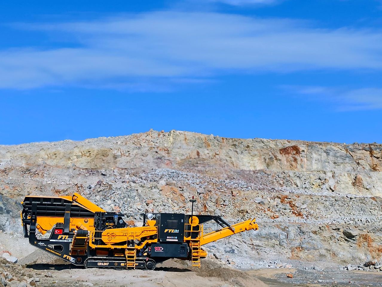FABO crawler crusher - Crusher: picture 2 FABO crawler crusher - Crusher: picture 2