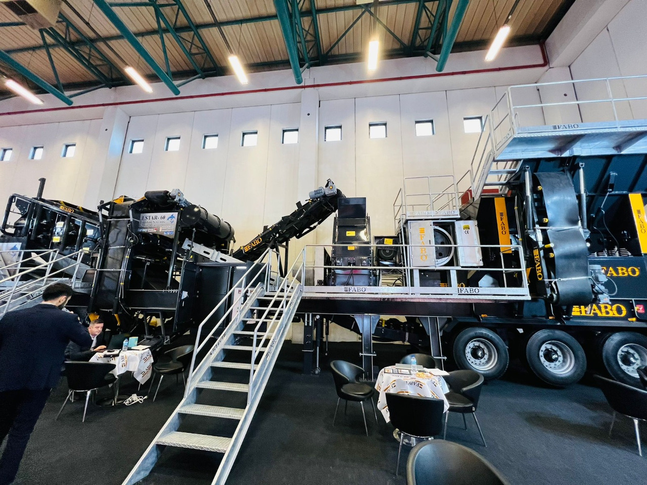 FABO mobile jaw crusher - Jaw crusher: picture 3 FABO mobile jaw crusher - Jaw crusher: picture 3