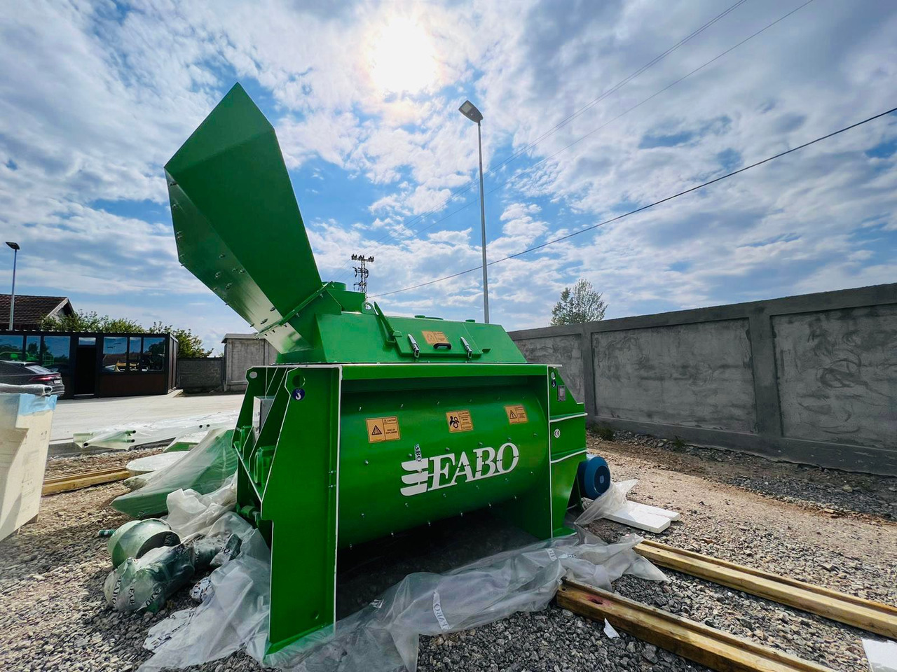 FABO twin shaft mixer - Concrete mixer: picture 2 FABO twin shaft mixer - Concrete mixer: picture 2