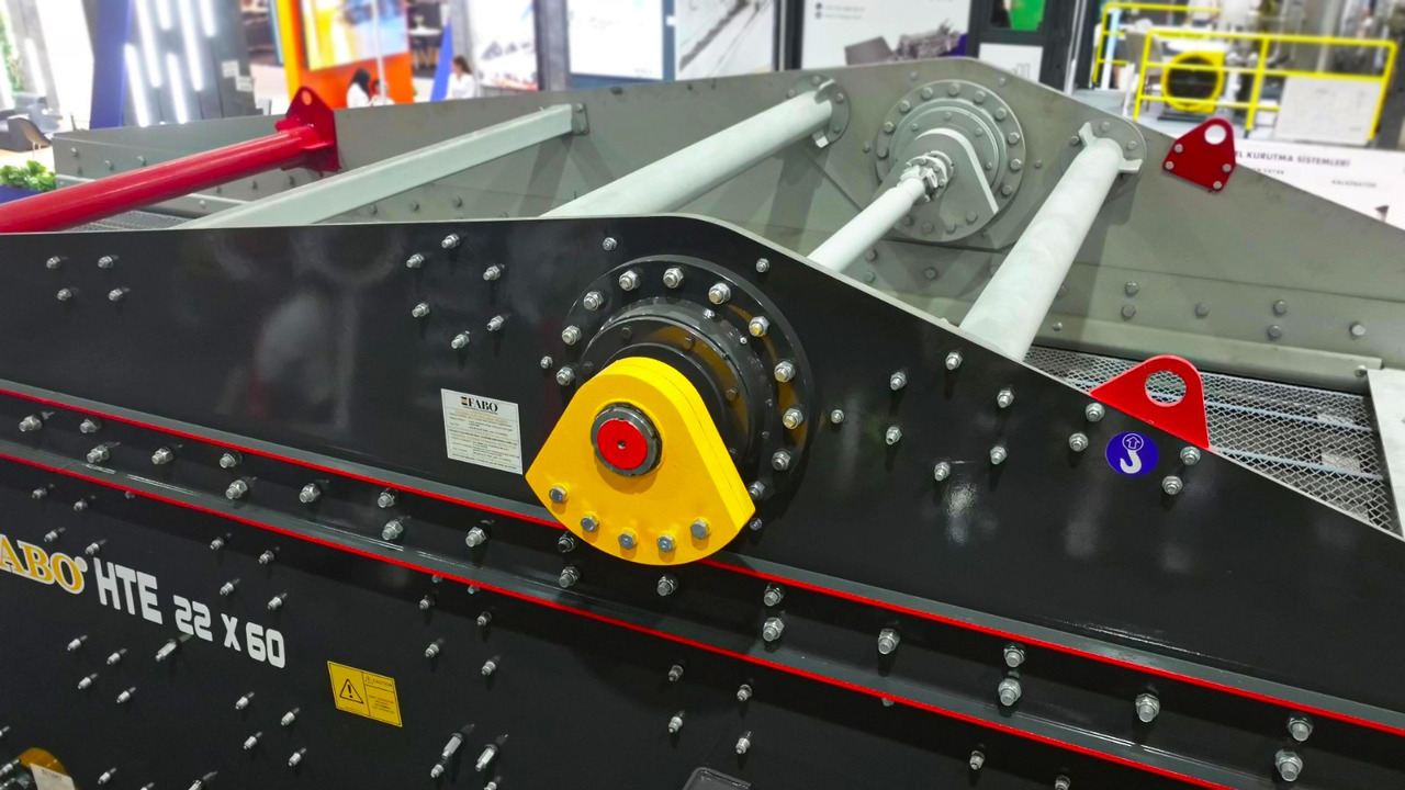 New Screener FABO vibrating screen: picture 6 New Screener FABO vibrating screen: picture 6