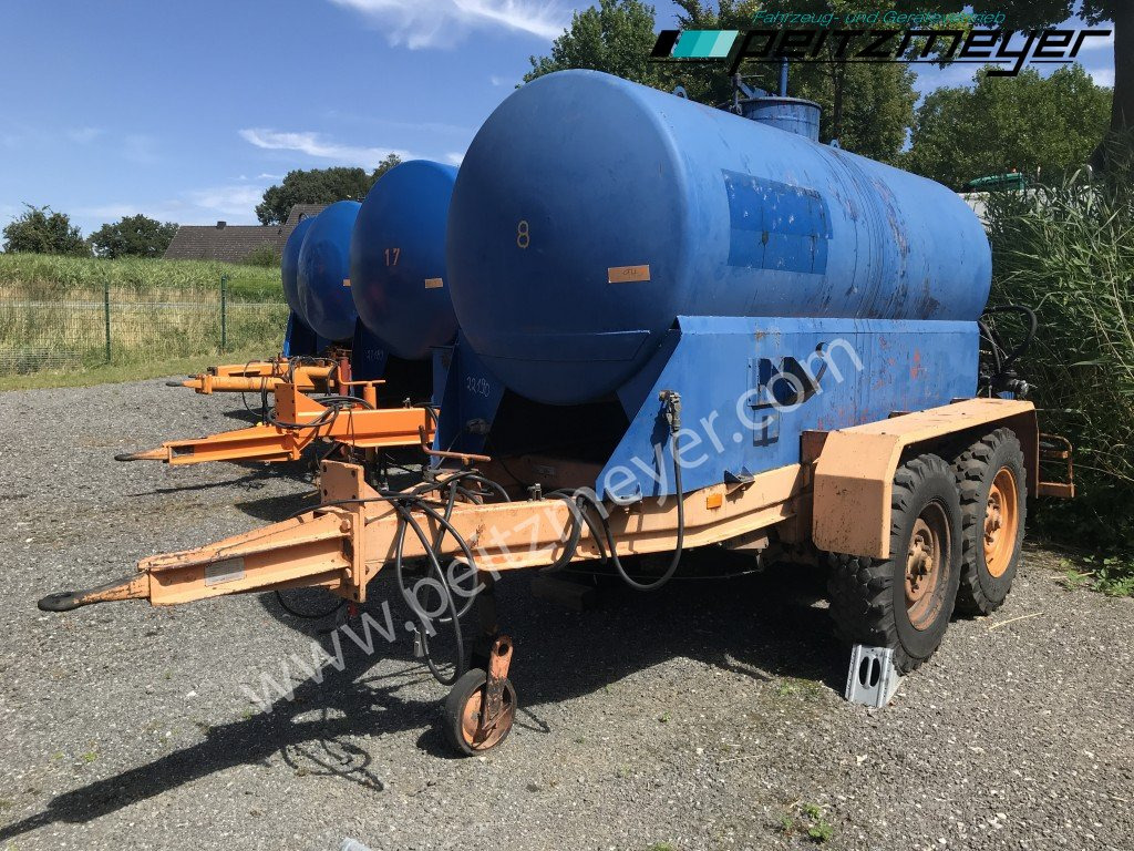 BATHE Tandemanhänger Bitum / Teerkocher 3,5 m³ - Tank trailer: picture 1 BATHE Tandemanhänger Bitum / Teerkocher 3,5 m³ - Tank trailer: picture 1