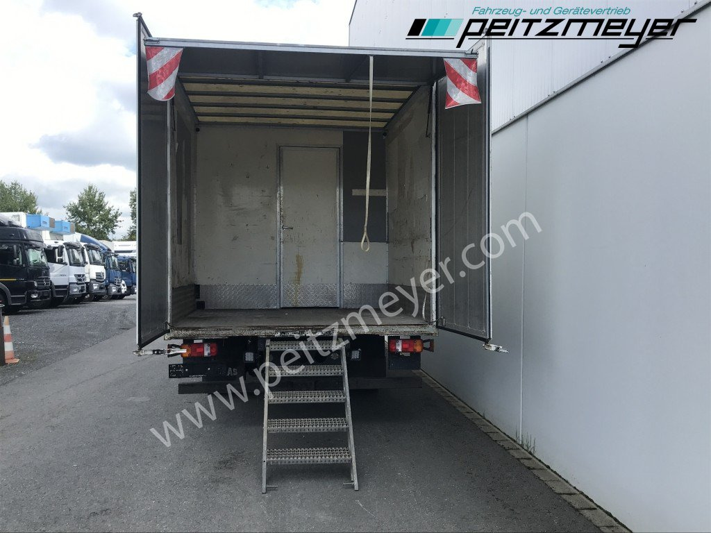 Box truck MAN TGL 8.180 BB Koffer mit Seitentür: picture 16 Box truck MAN TGL 8.180 BB Koffer mit Seitentür: picture 16